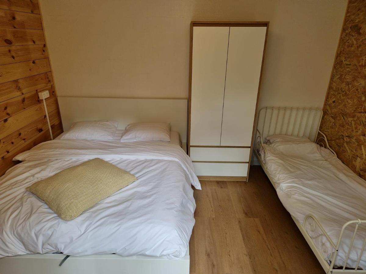 " Casitacuriosa " Chalet Op Camping Met Buitenzwembad Balen Extérieur photo